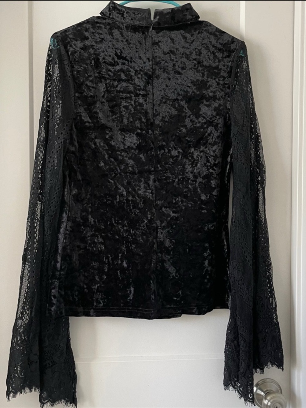 NWOT Jawbreaker Velvet Top With Lace Bell Sleeves - Picture 3 of 7